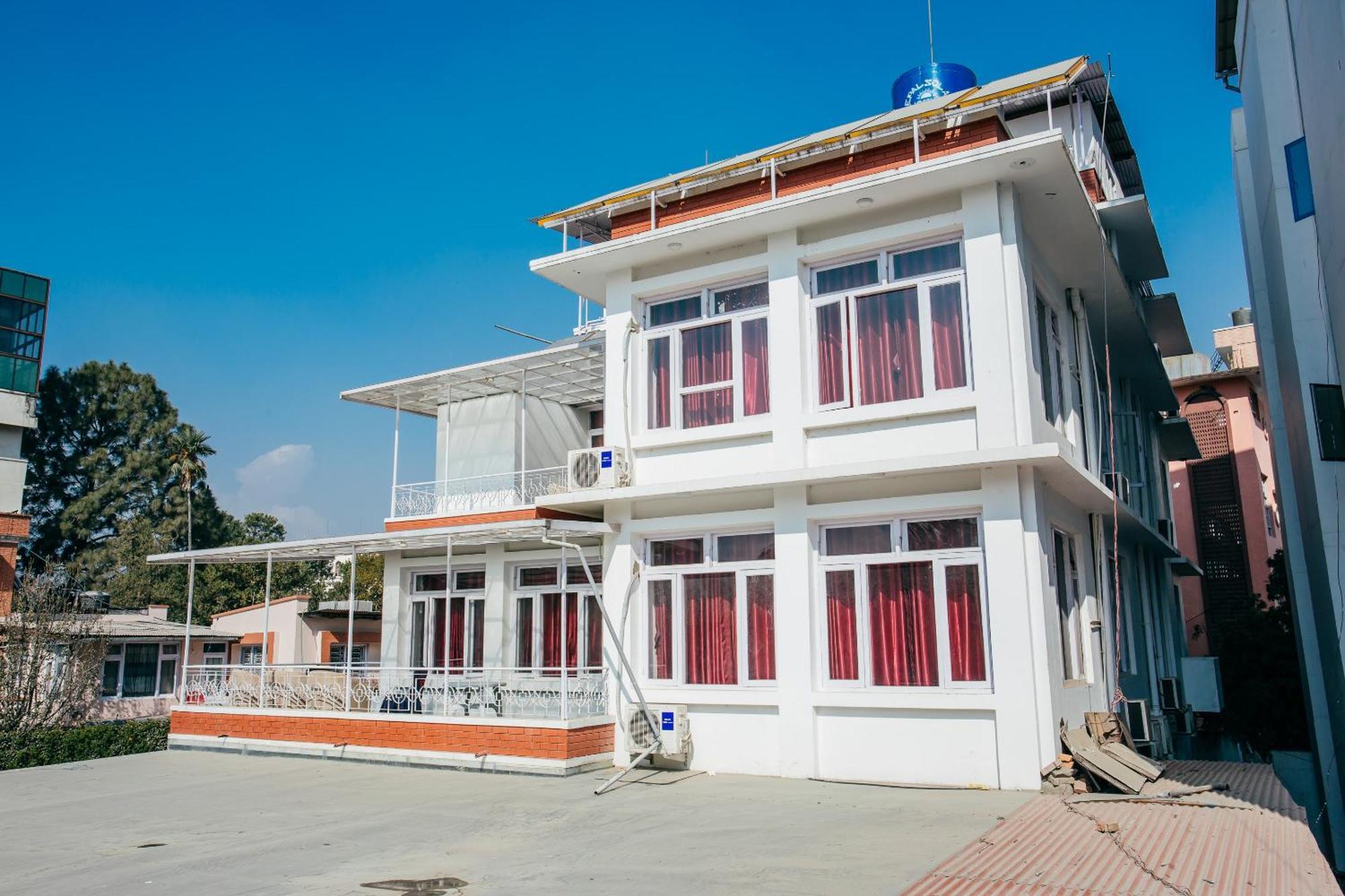 Oyo 11474 Gangaur Regency Boutique Hotel Katmandu Zewnętrze zdjęcie