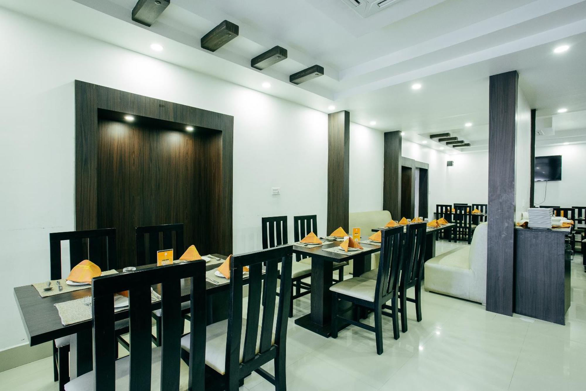 Oyo 11474 Gangaur Regency Boutique Hotel Katmandu Zewnętrze zdjęcie
